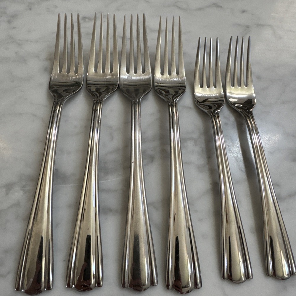 Elana by Hampton Silversmiths 18/10 Stainless Dinner/ Salad Forks Lot Of 6